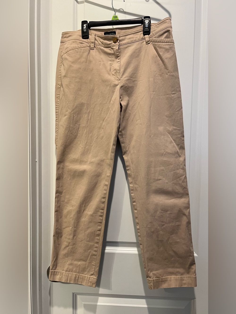 Women’s Petite TALBOTS Kakhi Flat Front Cropped Straight  Leg Pants  Size 10 P